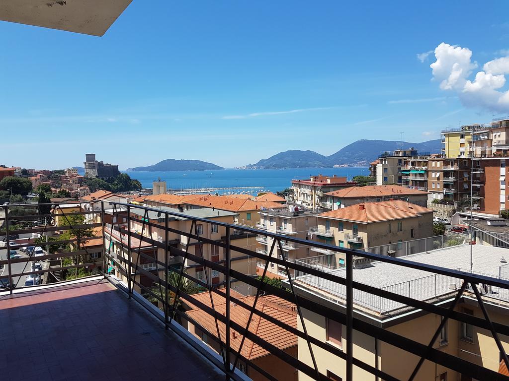 Ferienwohnung Il Terrazzo Sul Castello Lerici Exterior foto